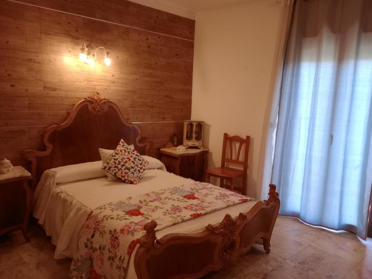 Cortijo Rural Molino El Tarahal Con Piscina Y Zonas Compartidas المظهر الخارجي الصورة