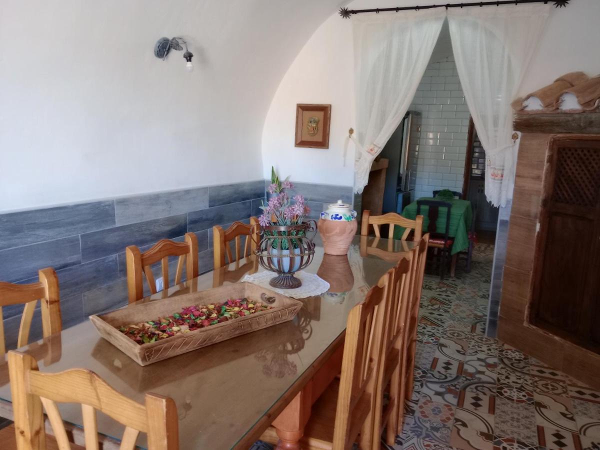 Cortijo Rural Molino El Tarahal Con Piscina Y Zonas Compartidas المظهر الخارجي الصورة